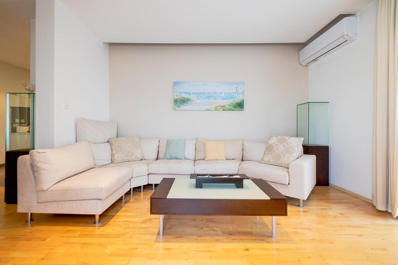 Apartamento Unbeatable Location Valletta And Harbour Views Sliema Exterior foto