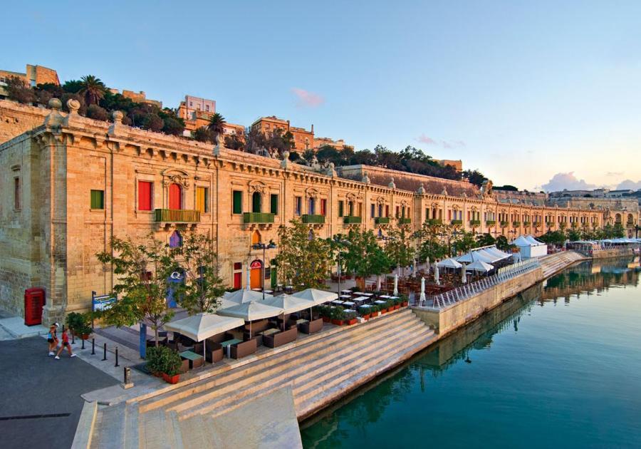 Apartamento Unbeatable Location Valletta And Harbour Views Sliema Exterior foto
