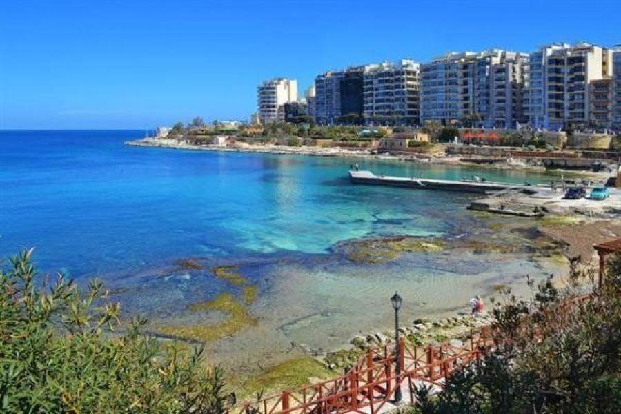 Apartamento Unbeatable Location Valletta And Harbour Views Sliema Exterior foto