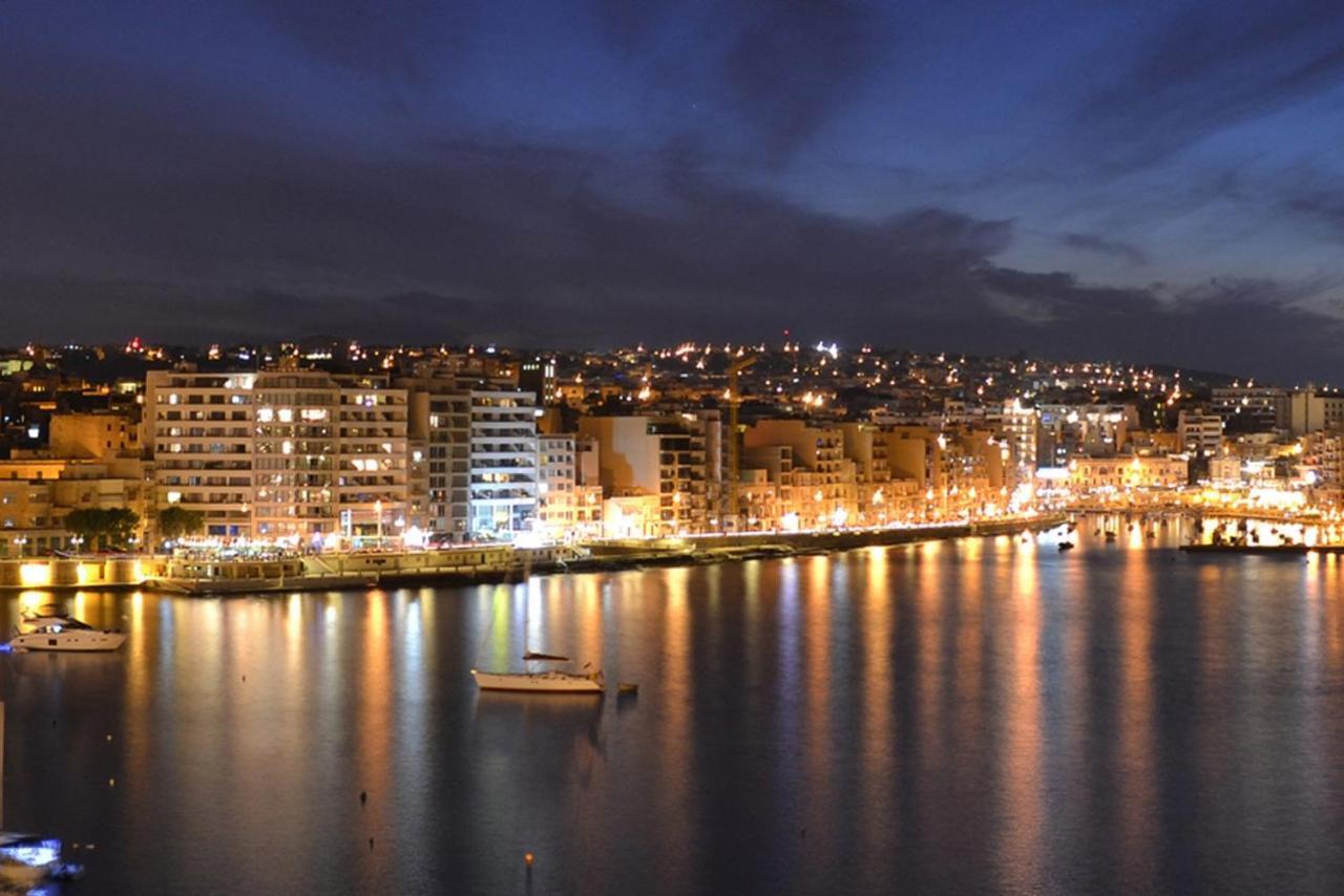 Apartamento Unbeatable Location Valletta And Harbour Views Sliema Exterior foto